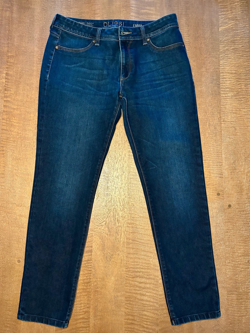 DL1961 Emma Women’s Jeans Size 32